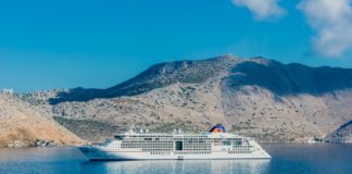 Insel Symi, Griechenland MS Europa vor der Insel Symi