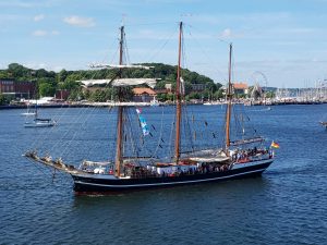 Der Segner Thor Heyerdahl auf der Kieler Woche Der Segner Thor Heyerdahl auf der Kieler Woche