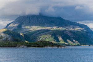 Der erste Berg im Reigen der Sieben Schwestern