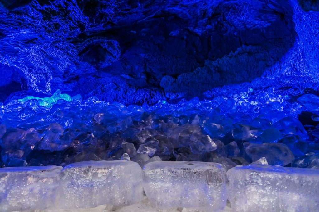 Narusawa Eishöhle