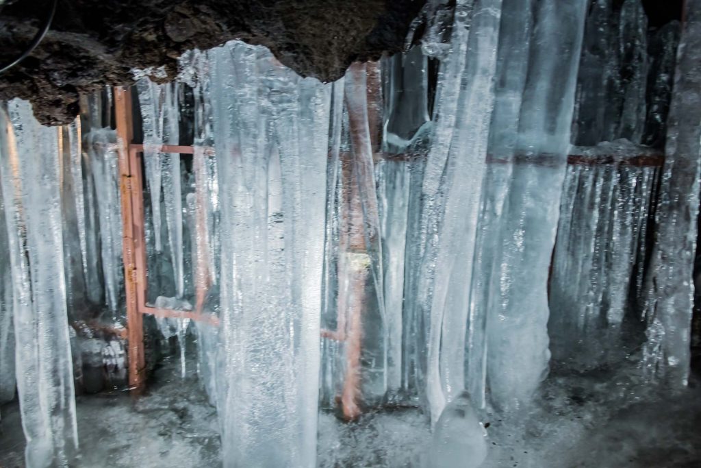 Narusawa Eishöhle