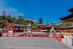 Hiroshima und die Schreininsel Miyajima Itsukushima-Schrein auf Miyajima