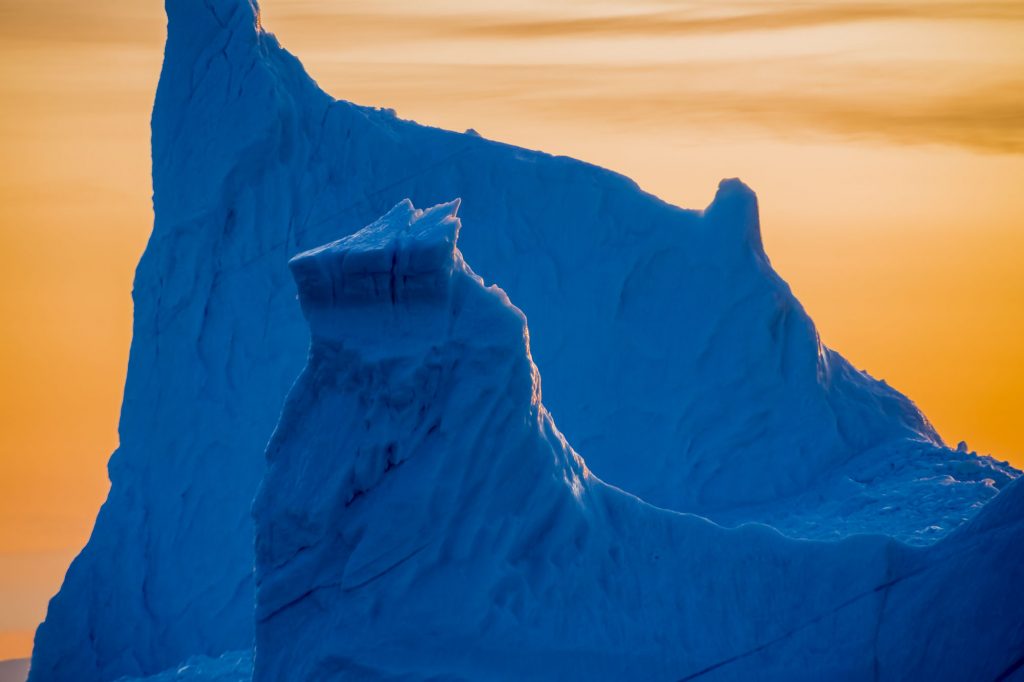Der Ilulissat Eisfjord am Abend Eis im Ilulissat Eisfjord