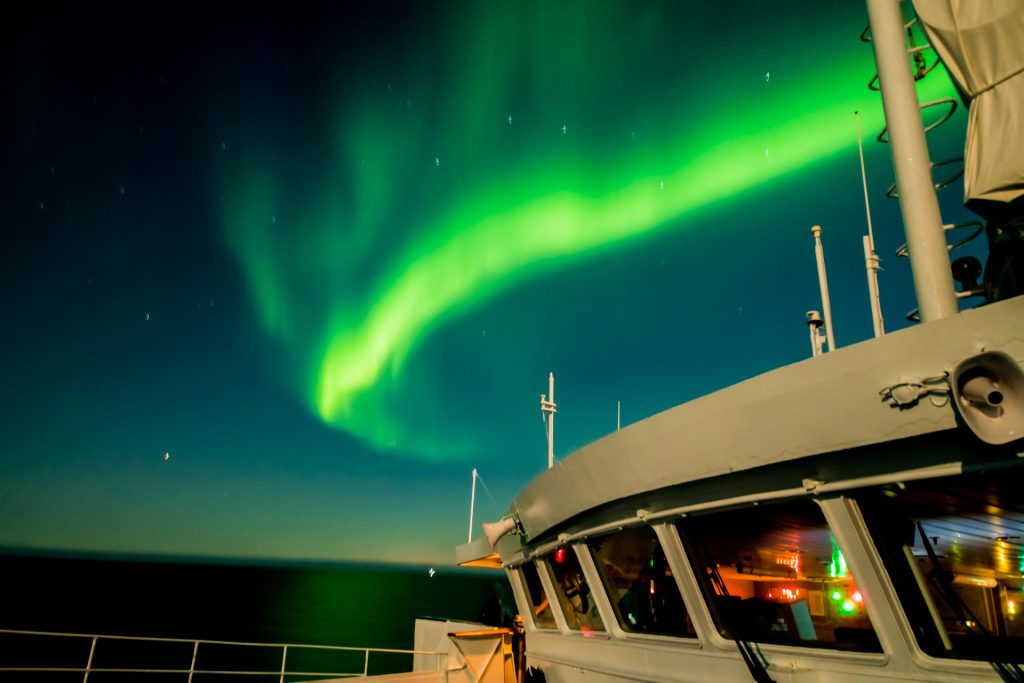 MS Ocean Majesty - die Saison 2020 in Vorbereitung Polarlichter auf MS Ocean Majesty in Island