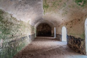 Massenzelle in Fort Elmina