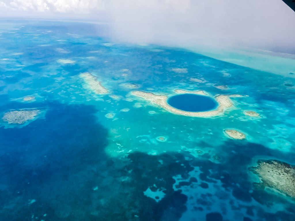 Belize Barrier Reef - das zweitgrößte Riff der Erde Great Blue Hole in Belize