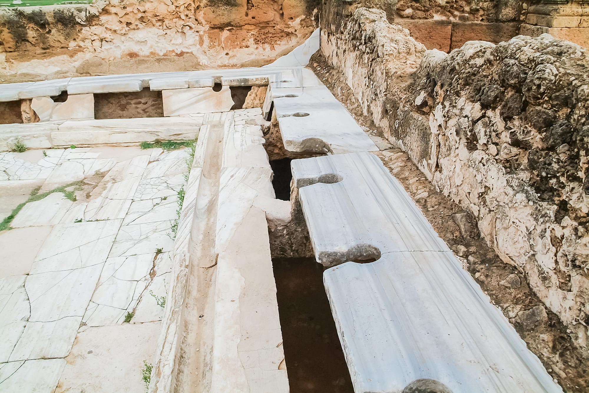 Latrine bei den Hadriansbädern