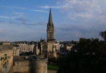 MS Ocean Majesty in Caen Kirche Saint Pierre in Caen
