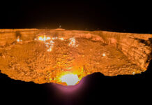 Krater von Darvaza (Derveze) in Turkmenistan Darvaza Krater Turkmenistan