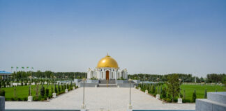 Turkmenistan – Geschichte, Nationalhymne, Flagge, Klima Turkmenistan – Geschichte Nationalhymne Flagge Klima