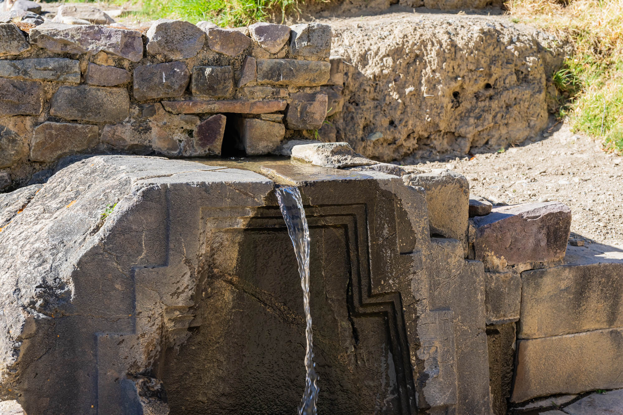 Ollantaytambo - grandiose Festung der Inka in Peru Das Bad der Prinzessin