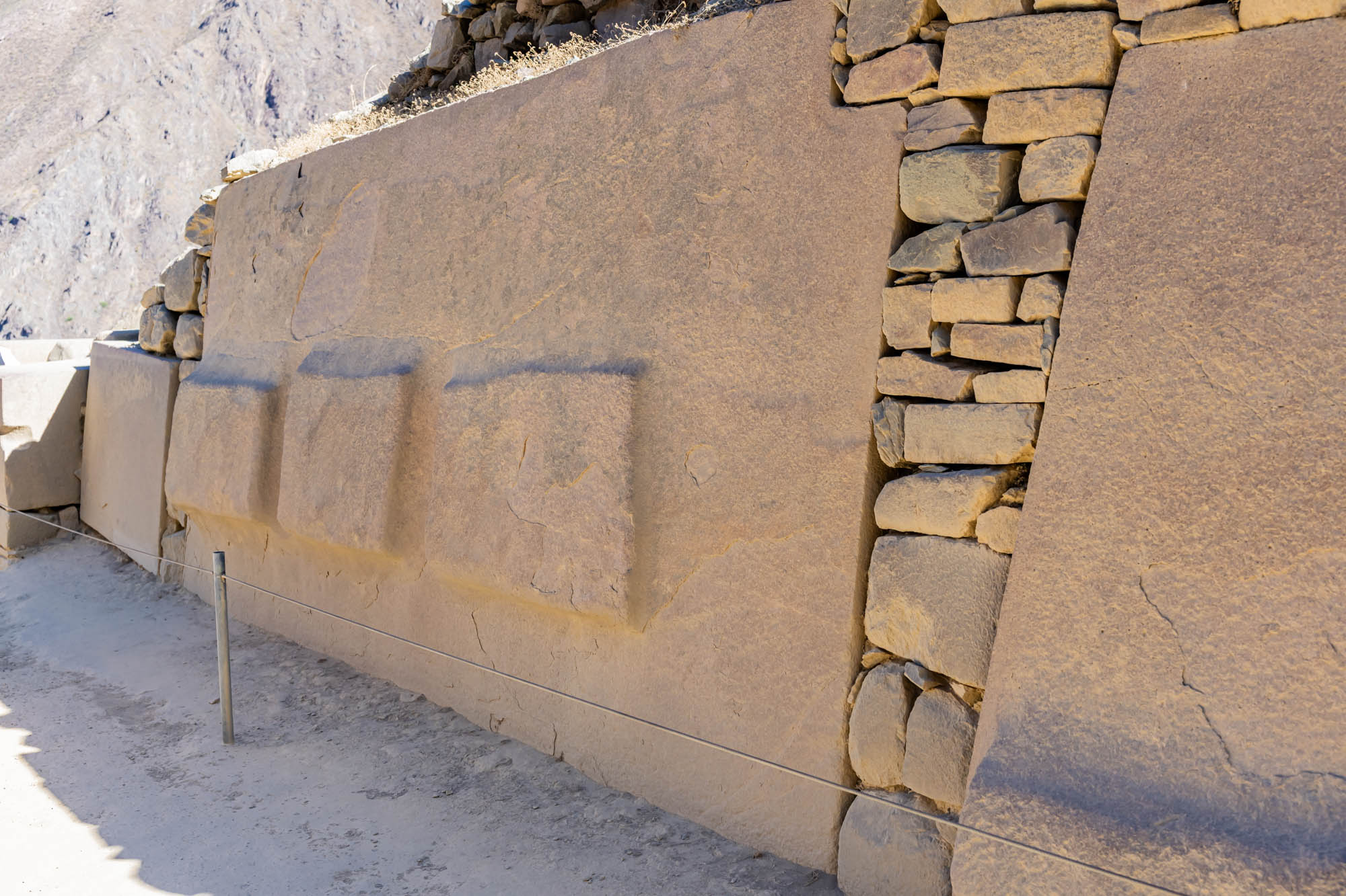 Ollantaytambo - grandiose Festung der Inka in Peru Monumentalmauern in Ollantaytambo