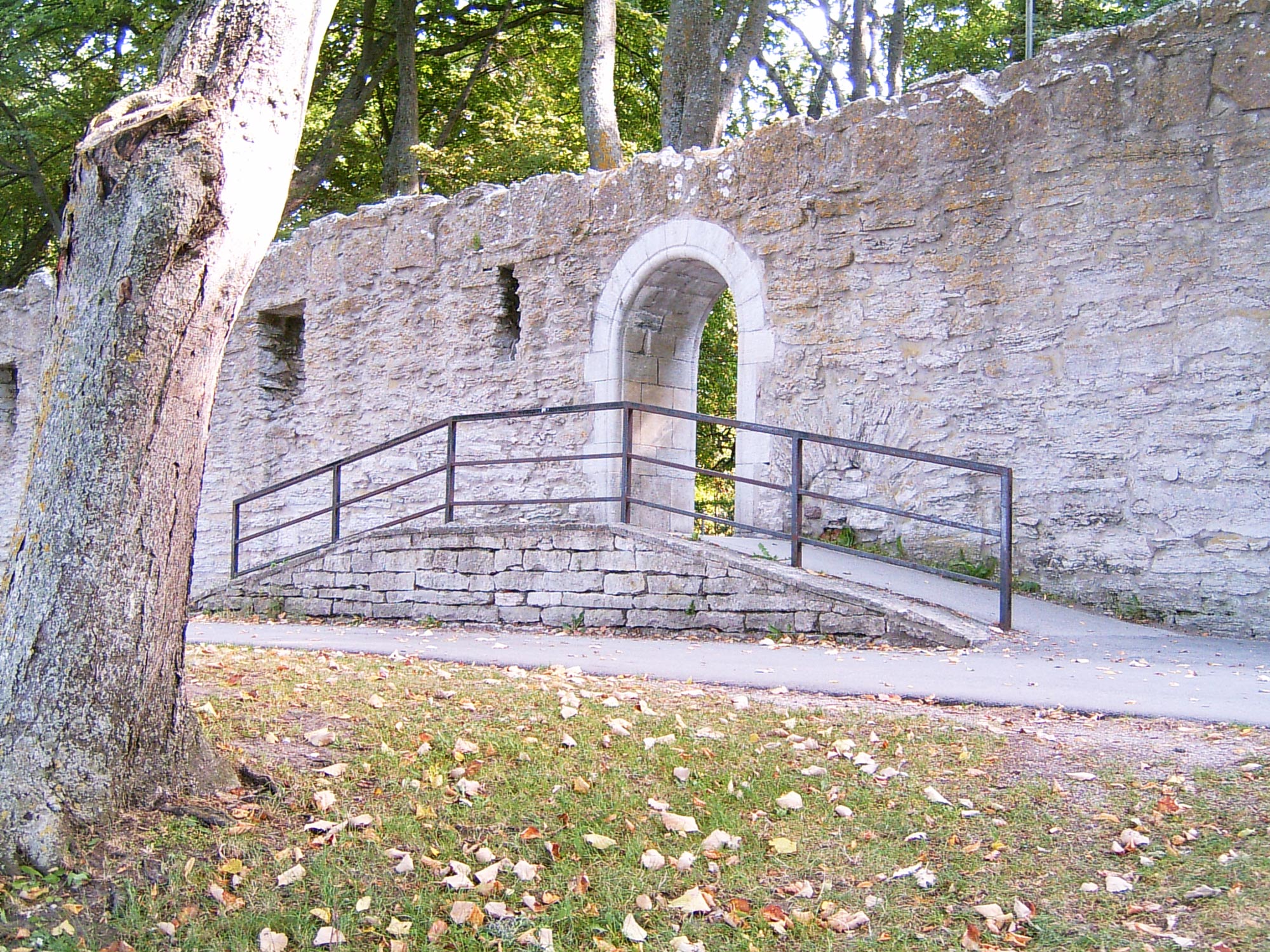 Stadtmauer von Visby auf Gotland Kärleksporten in der Stadtmauer von Visby