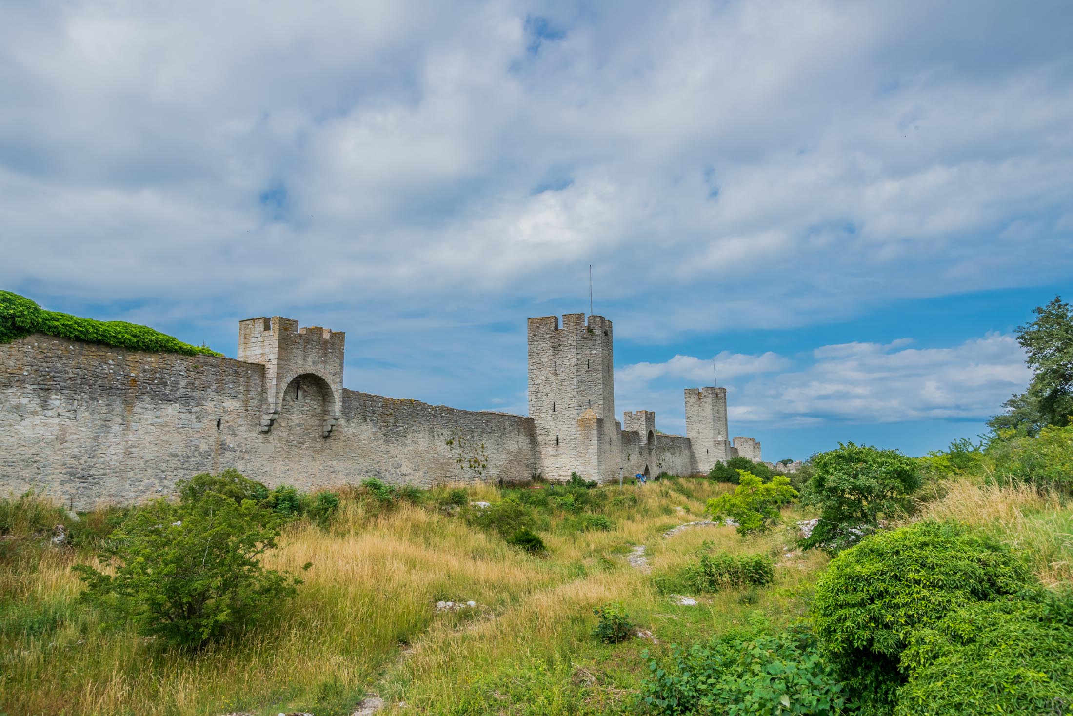 Mittelalterliche Stadtmauer von Visby auf Gotland