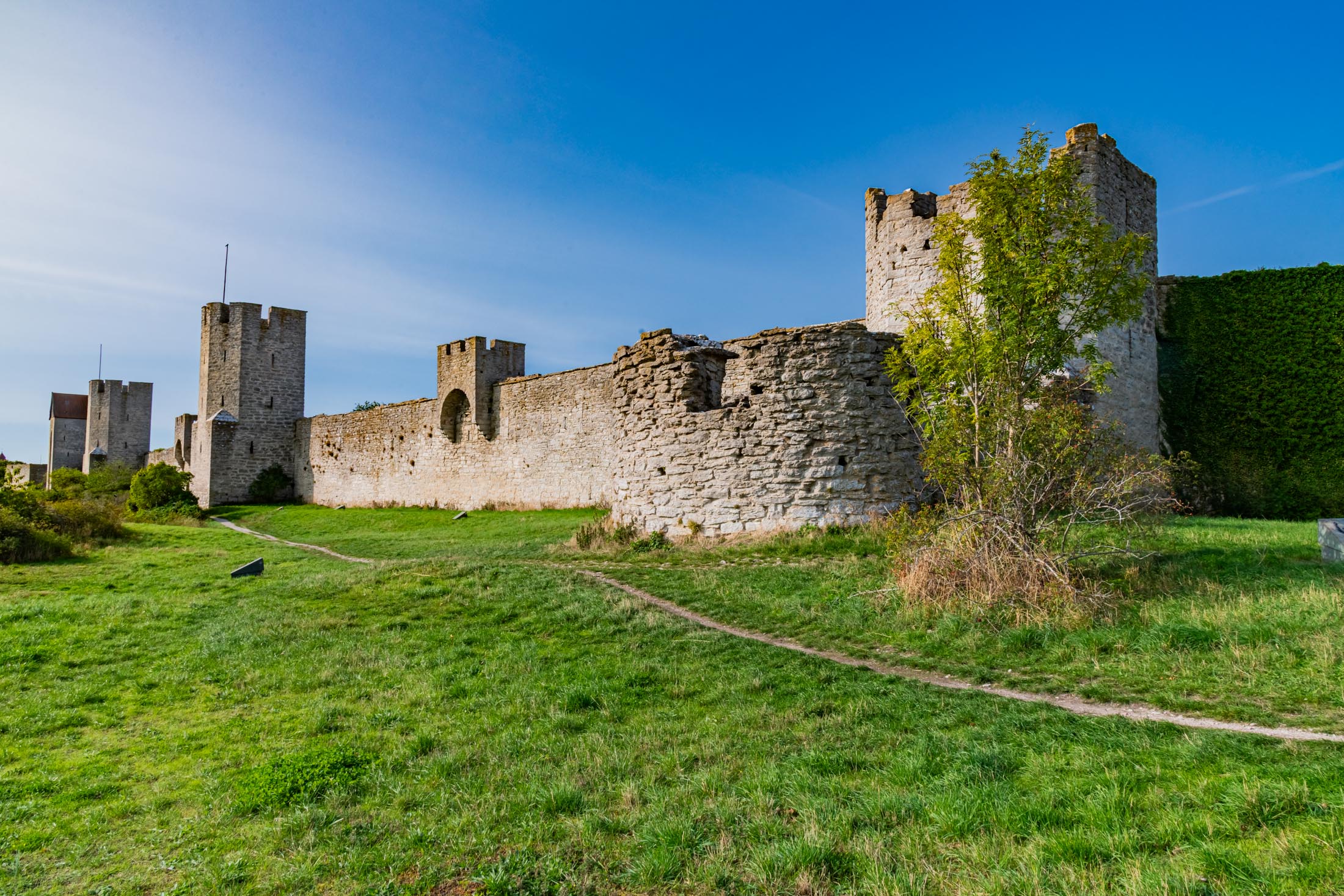 Stadtmauer von Visby auf Gotland Smörasken (Butterdose) Stadtmauer von Visby