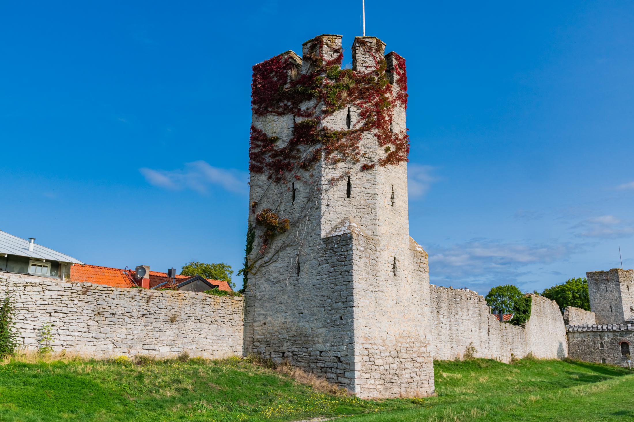 Stadtmauer von Visby auf Gotland Stor Cristin in der Stadtmauer von Visby auf Gotland