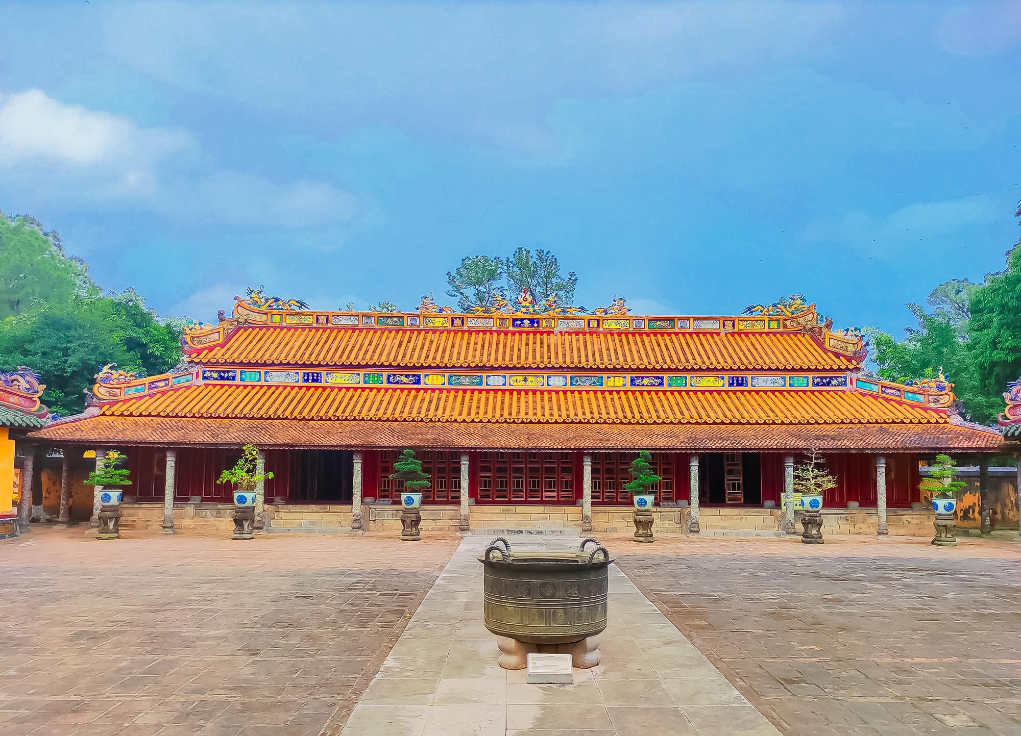 Điện Ngưng Hy (Hauptkulttempel) im Grab von Kaiser Đồng Khánh