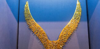 Kunstwerke aus Cheonmachong – Gold, Macht und Jenseitsglaube Zier der grabkrone in Cheonmachong